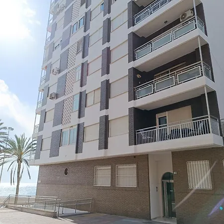 Piso Primera Linea Playa Apartment